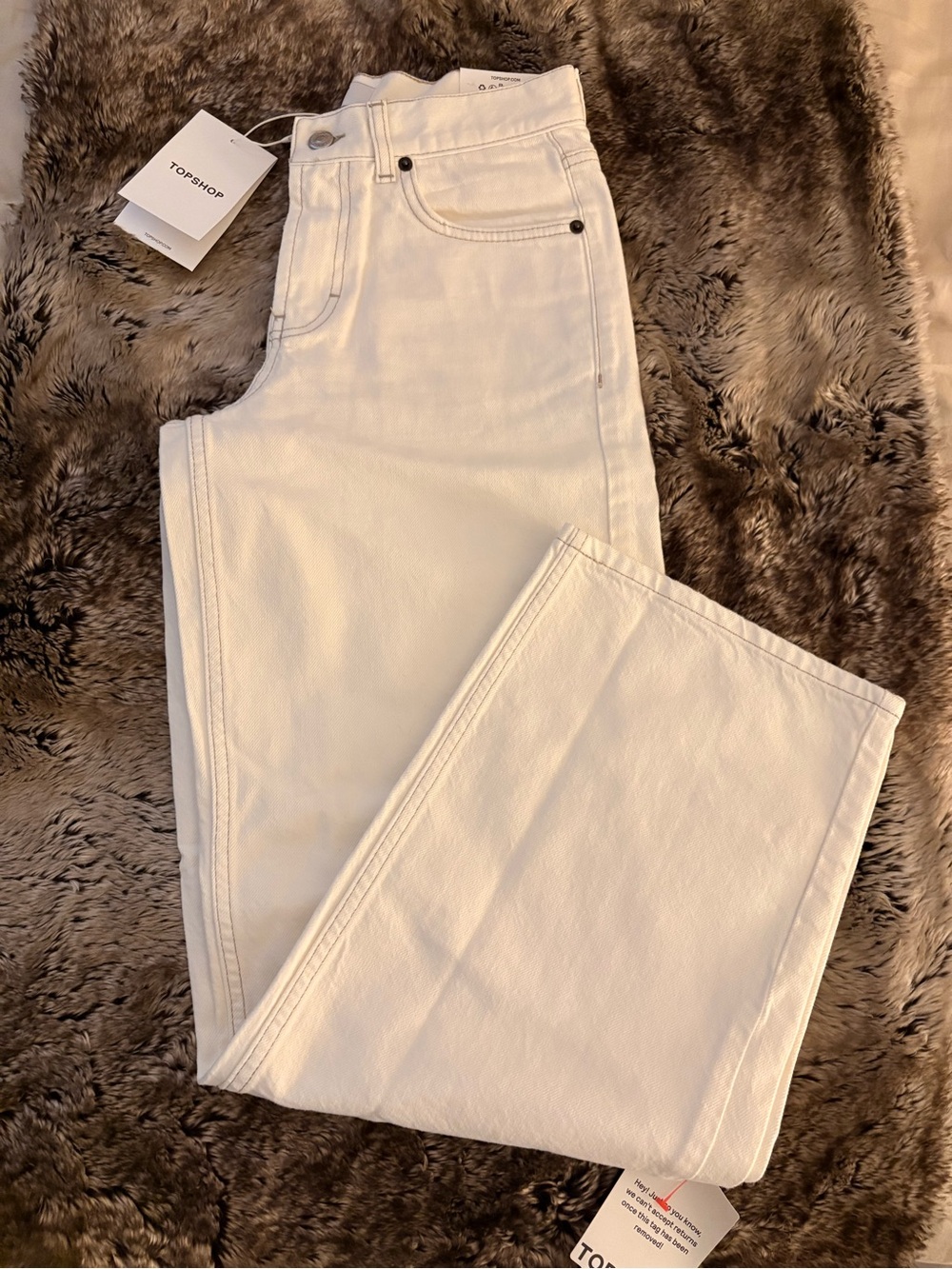 Topshop Relaxed Low Rise Denim - Picture 2 of 3